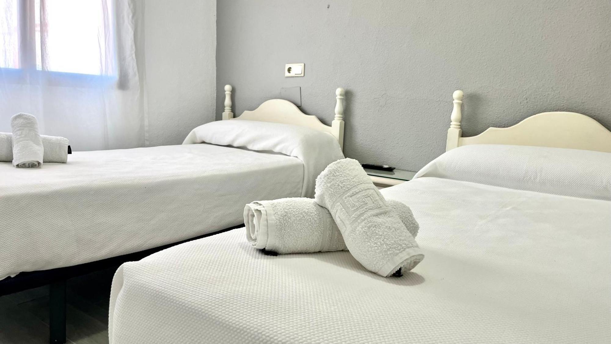 Hostal Carlos III 퀸타나 외부 사진