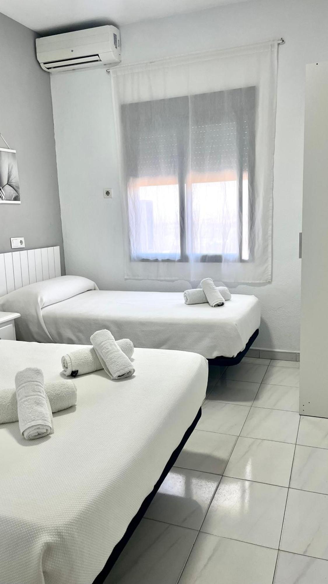 Hostal Carlos III 퀸타나 외부 사진