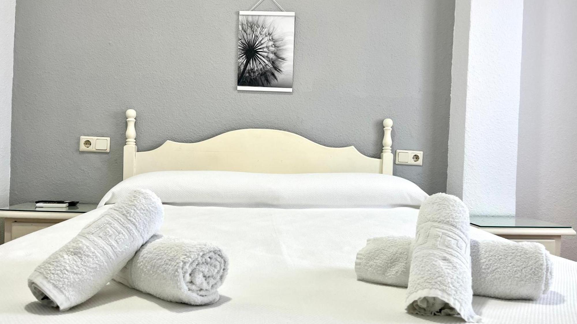 Hostal Carlos III 퀸타나 외부 사진